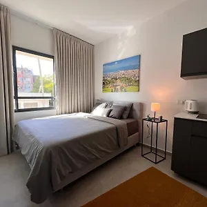 White Door דירה חיפה